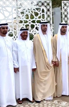 سرور بن محمد وسيف بن زايد والشيوخ يحضرون أفراح المزروعي والأحبابي