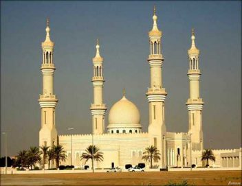 مسجد الشيخ زايد في إمارة عجمان
