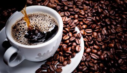 شرب 4 فناجين قهوة يوميا يحميك من السكر وضغط الدم