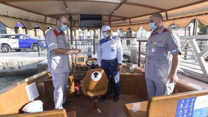 “طرق دبي” تنظم ورشة ميدانية لتوعية سائقي العبرات بأفضل ممارسات النقل البحري