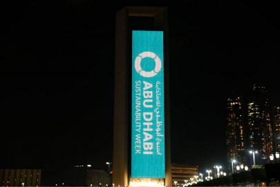 أبوظبي تضيء أبرز معالمها باللون الأخضر وشعار أسبوع أبوظبي للاستدامة تمهيدا لانطلاق فعالياته