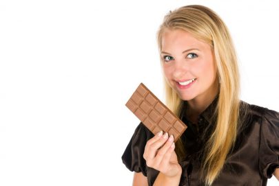 الشوكولاتة الداكنة مليئة بمضادات الأكسدة وتساعد على خسارة الوزن