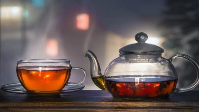 إضافة العسل والقرفة والزنجبيل إلى الشاي تحمي القلب