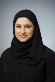 سارة الأميري: المرأة الإماراتية تتخذ موقعا فريداً في مسيرة التطوير الوطني