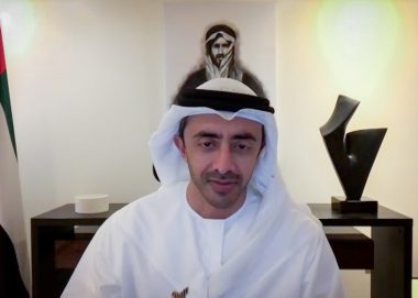 عبدالله بن زايد: الاستجابة الإماراتية والبحرينية لأزمة “كوفيد19” وتداعياتها شكلت نموذجاً يحتذى به