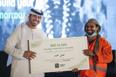 مبادرة من “اتصالات” لدعم وإسعاد العمال في الإمارات