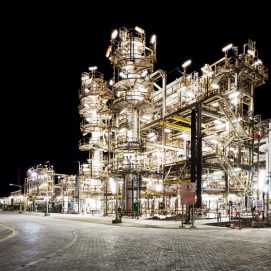 أدنوك تواصل دعمها للقطاع الصناعي في الدولة عبر إمدادات موثوقة ومستدامة من الغاز الطبيعي