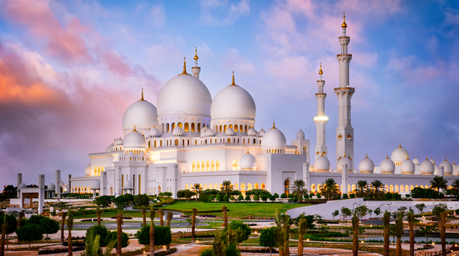 مسجد الشيخ زايد الكبير في أبوظي جريدة الوطن