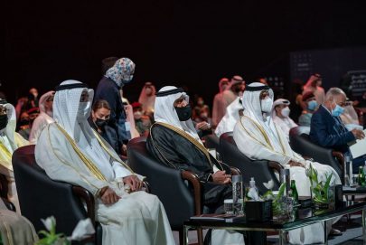 سلطان بن أحمد القاسمي يشهد الجلسة الافتتاحية والحوار الملهم الأول لمنتدى الاتصال الحكومي