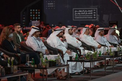 سلطان بن أحمد القاسمي يشهد الجلسة الأولى من فعاليات اليوم الثاني لـلمنتدى الدولي للاتصال الحكومي