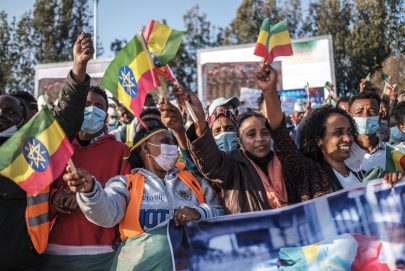 الإثيوبيون يهبون بوجه المتمردين ويساندون الجيش