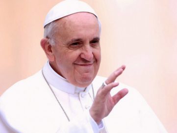 البابا فرنسيس يكرم فريق تنظيم مؤتمر “إعلاميون ضد الكراهية”