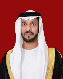 خليفة بن محمد: يوم العلم مناسبة وطنية للعمل من أجل المستقبل