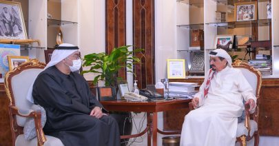 حاكم عجمان يطلع على برامج ومشاريع واستراتيجية وزارة الصحة