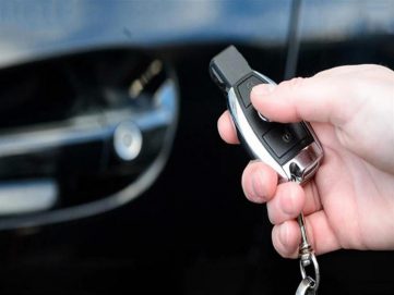 أنظمة السيارة بدون مفتاح تنطوي على خطر السرقة
