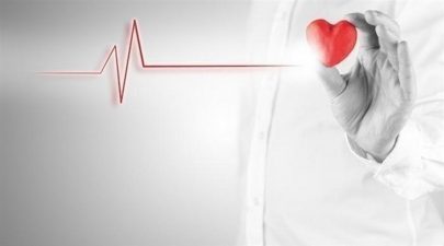 تغيير وضعية الاستلقاء يساعد على تصحيح إيقاع القلب