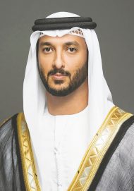 عبدالله بن طوق: الإرث الإنساني للشيخ زايد مصدر فخر واعتزاز وإلهام الإمارات وشعبها
