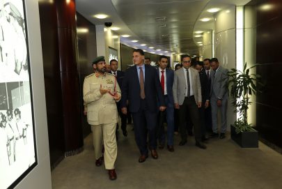 شرطة دبي تستقبل وفداً حكوميا مصريا للاطلاع على أفضل الممارسات الحكومية الذكية