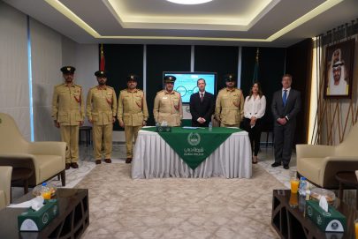 شرطة دبي و”كورسيرا” توقعان اتفاقية شراكة لتطوير الموارد البشرية