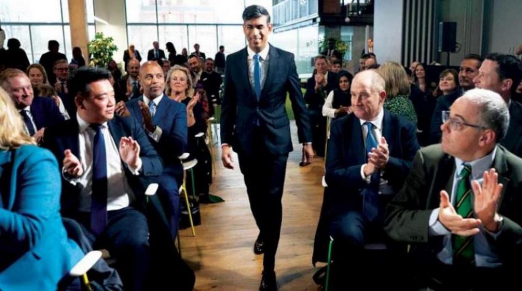 سوناك يتعهد بمعالجة التضخم والهجرة غير الشرعية لبريطانيا