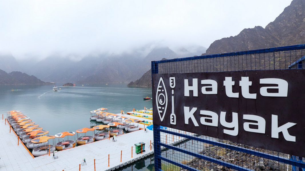 “حتا كاياك” .. مغامرة اكتشاف كنوز الطبيعة بين الجبال