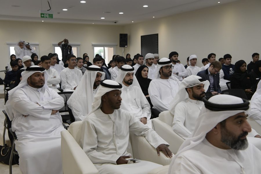 المجلس الأدبي بكلباء ينظم جلسة حول التورية اللفظية والتركيب المجازي في اللغة العربية