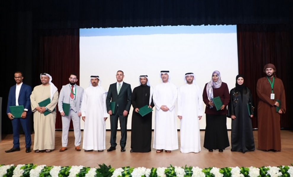 7 شعراء يودعون شعر الألم ويحتفون بالحياة