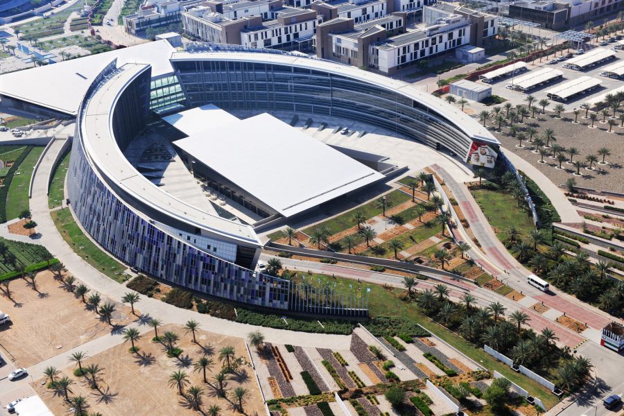 جامعة الإمارات تحصل على 24 براءة اختراع خلال2022