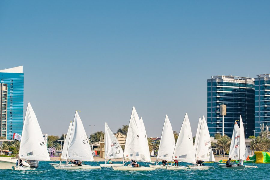 ختام ناجح لأولى جولات أبوظبي للإبحار الشراعي