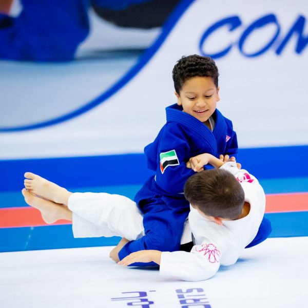 اقبال كبير على التسجيل للمشاركة في مهرجان التحدي للجوجيتسو في العين