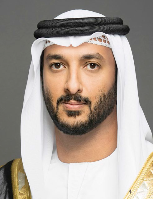 بن طوق: الإمارات قطعت خطوات إيجابية وواسعة نحو التحول لنموذجها الاقتصادي الجديد