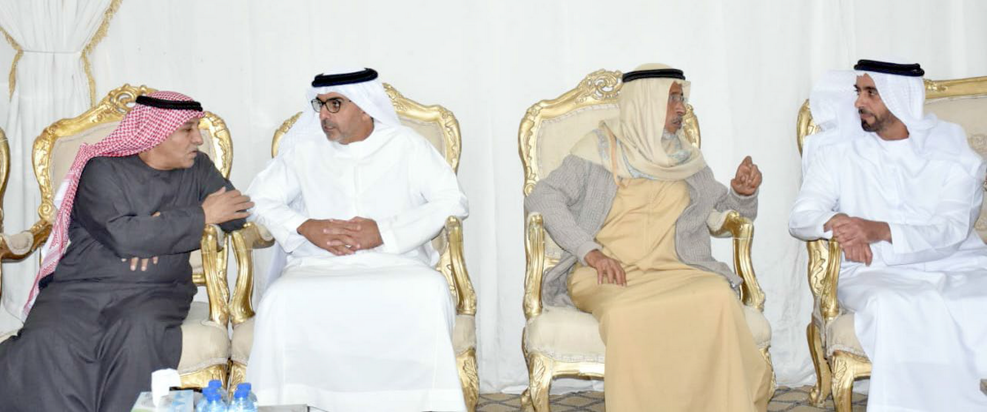 سيف وحامد بن زايد يقدمان واجب العزاء في وفاة ثاني الرميثي