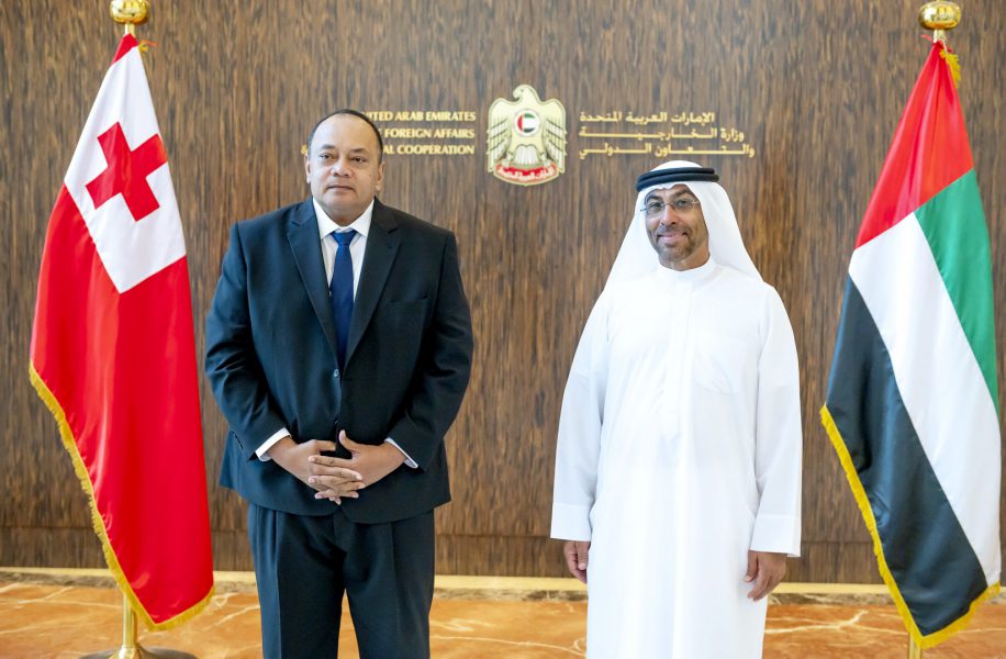 الصايغ يبحث مع رئيس وزراء مملكة تونغا تعزيز العلاقات الثنائية