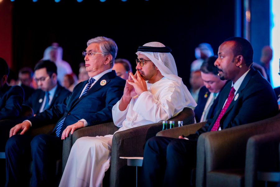 عبدالله بن زايد يشهد جانباً من أعمال “أسبوع أبوظبي للاستدامة 2023”