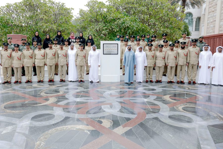 محمد بن راشد يكرّم مركز شرطة المرقبات لحصوله على تصنيف 6 نجوم