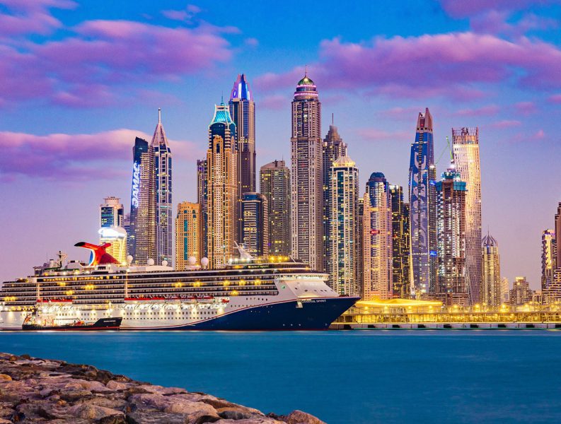 بلغت قيمة التصرفات العقارية في دائرة الأراضي والأملاك بدبي أمس أكثر من 1.4 مليار درهم .