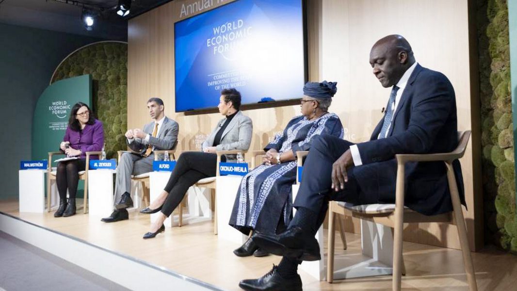 ثاني الزيودي يؤكد خلال الاجتماعات السنوية للمنتدى الاقتصادي العالمي في دافوس أهمية تحرير التجارة الدولية كمحفز حيوي للنمو