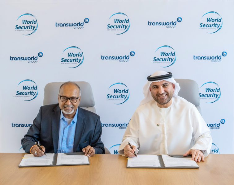 “دي بي ورلد”تعزز التعاون مع “ترانسورلد” لتعزيز كفاءة الكوادر العاملة