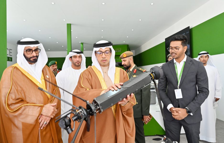 تحت رعاية رئيس الدولة.. منصور بن زايد يفتتح معرض الدفاع الدولي “أيدكس” 2023