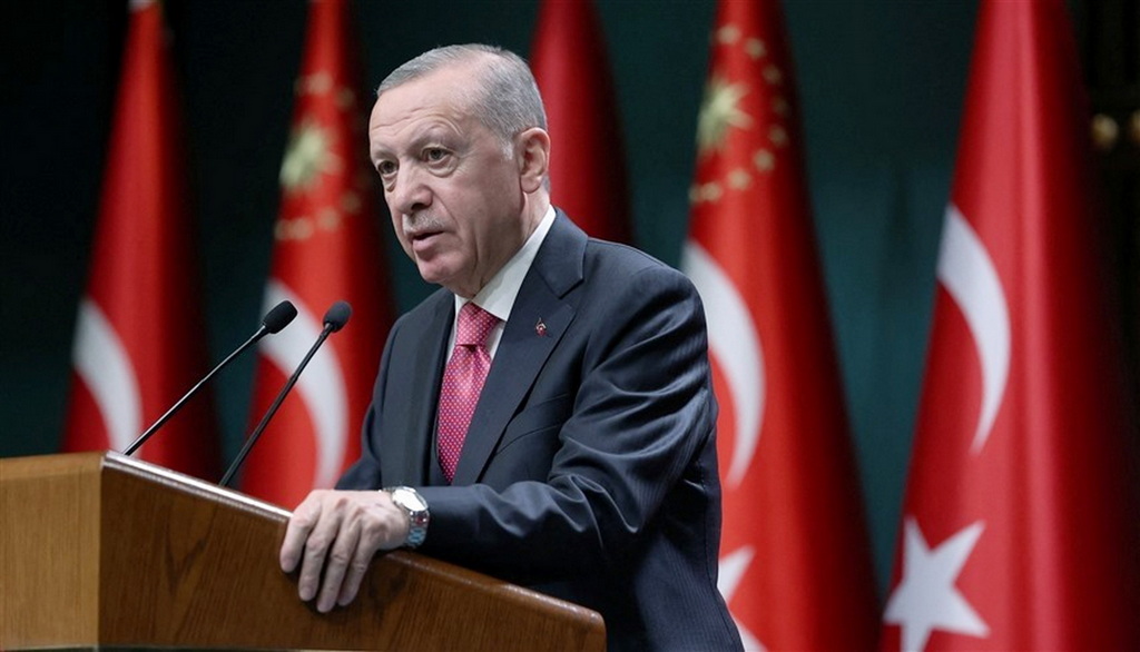 أردوغان يقدم أوراق ترشحه لإعادة انتخابه