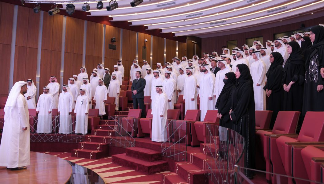 98 مأمور ضبط قضائي يؤدون اليمين القانونية أمام النائب العام لإمارة أبوظبي