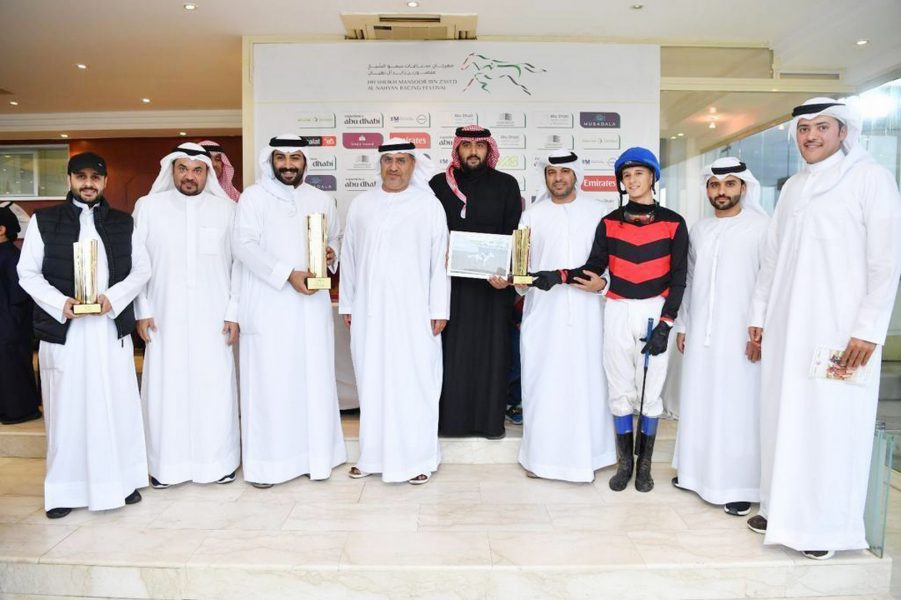 “هدباء الشاهين” تتوّج بكأس مهرجان سباقات منصور بن زايد في الكويت