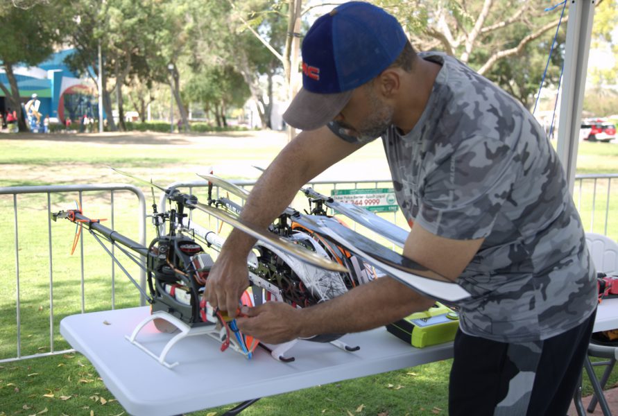 انطلاق “دبي ماسترز” للطيران اللاسلكي اليوم بمشاركة 20 طياراً