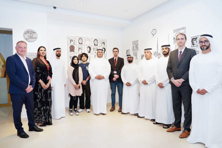 افتتاح المعرض الكوميدي “العالم في رأسي” للفنان الإماراتي عبد الله لطفي