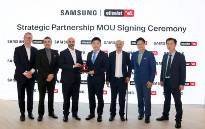 اتصالات من &e وسامسونج تتعاونان لتقديم أحدث التجارب الرقمية في دولة الإمارات