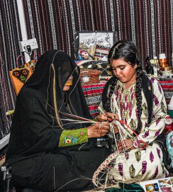 نادي تراث الإمارات يشارك في أيام الشارقة التراثية