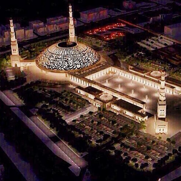 مسجد الشيخ خليفة في العين