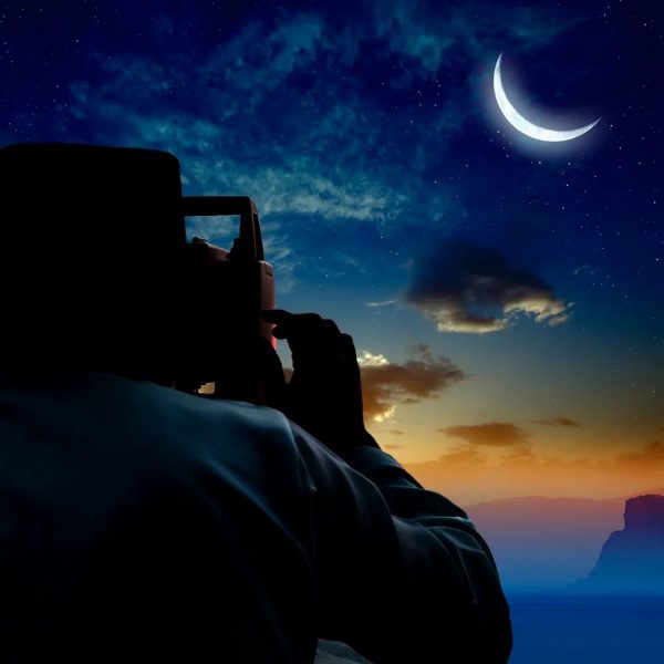 الإمارات تتحرى هلال رمضان اليوم