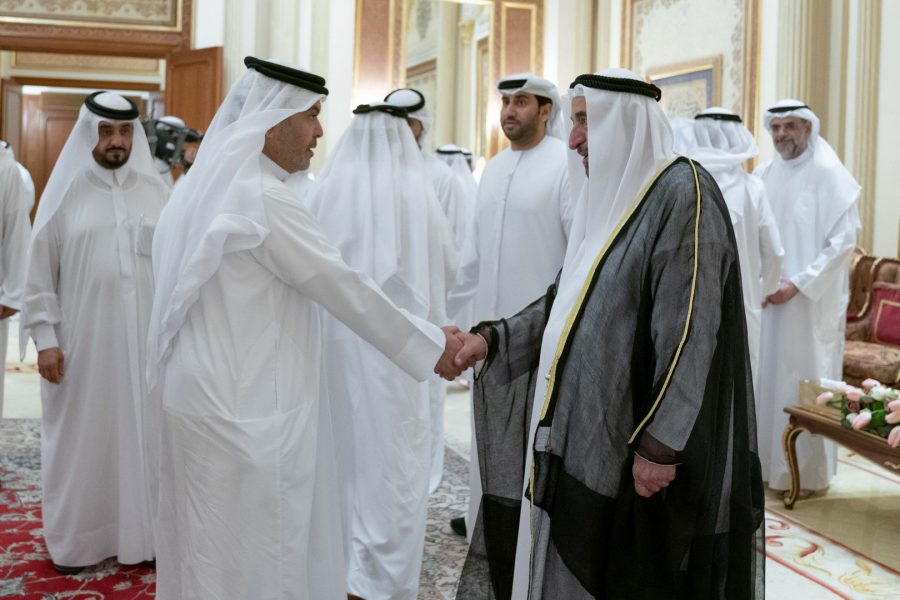 حاكم الشارقة يواصل استقبال المهنئين بشهر رمضان المبارك
