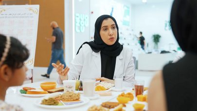 وزارة الصحة تعزز الوعي بالغذاء الصحي خلال رمضان